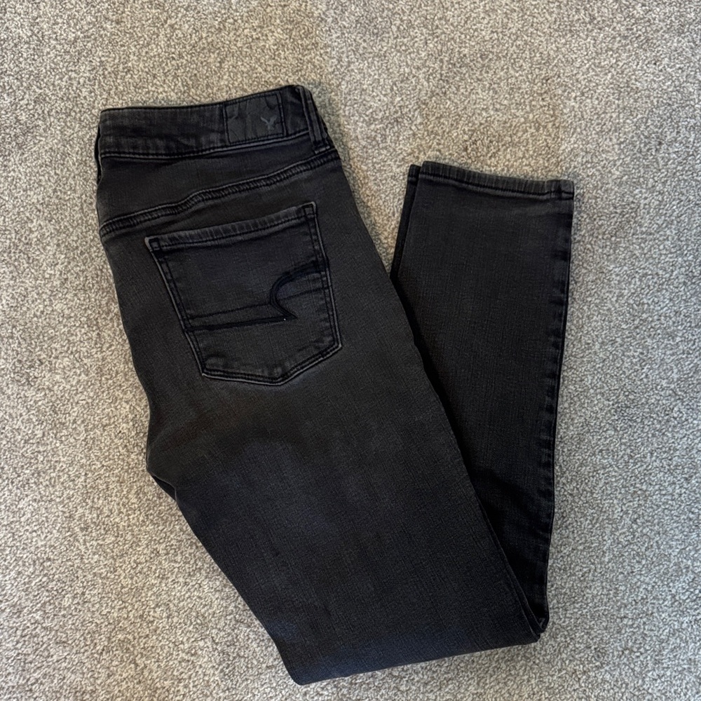American Eagle Outfitters Women’s Skinny Super Stretch Jeans